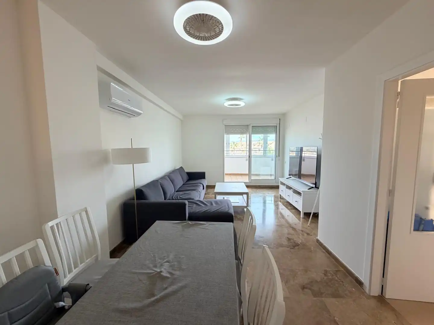 Sala d'estar de Àtic en venda en Sagunto / Sagunt amb Aire condicionat, Terrassa i Traster