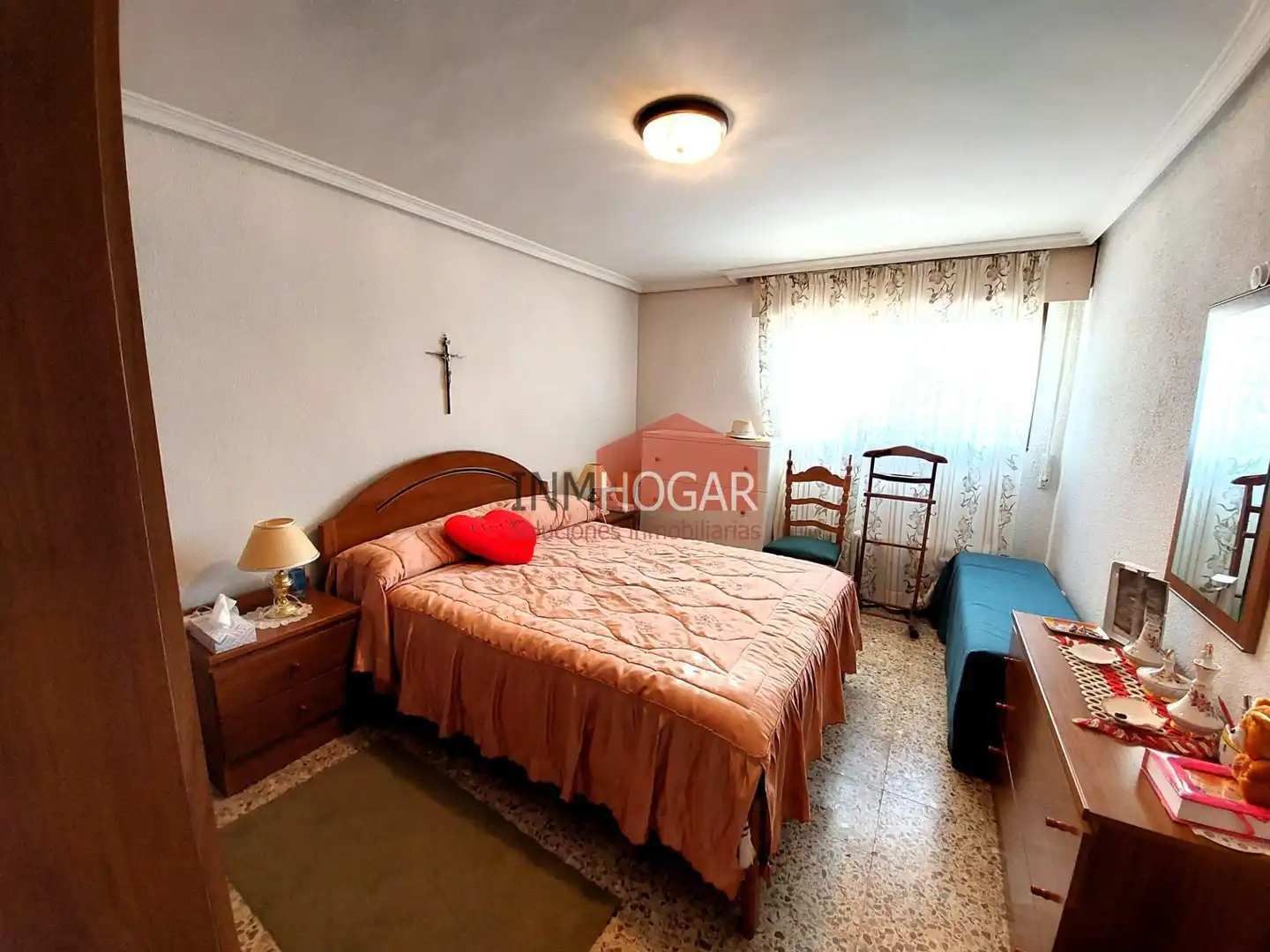 Dormitori de Casa o xalet en venda en Ávila amb Calefacció, Jardí privat i Traster