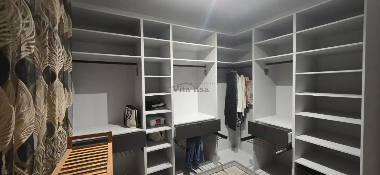 Habitación de Piso en venta en Ourense Capital  con Aire acondicionado, Calefacción y Trastero