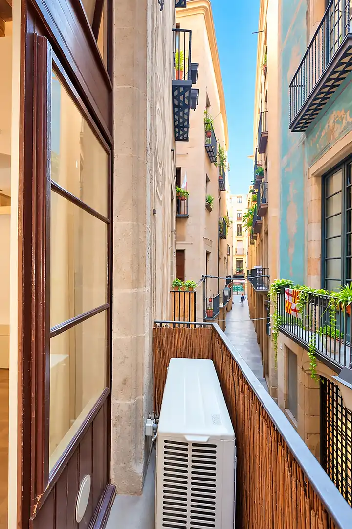 Maisonette zum Verkauf in Barcelona, Barcelona