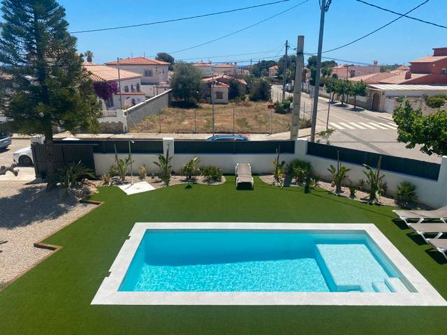 Casa-chalet en Alquiler en Carrer Santiago Rusinyol en Centre