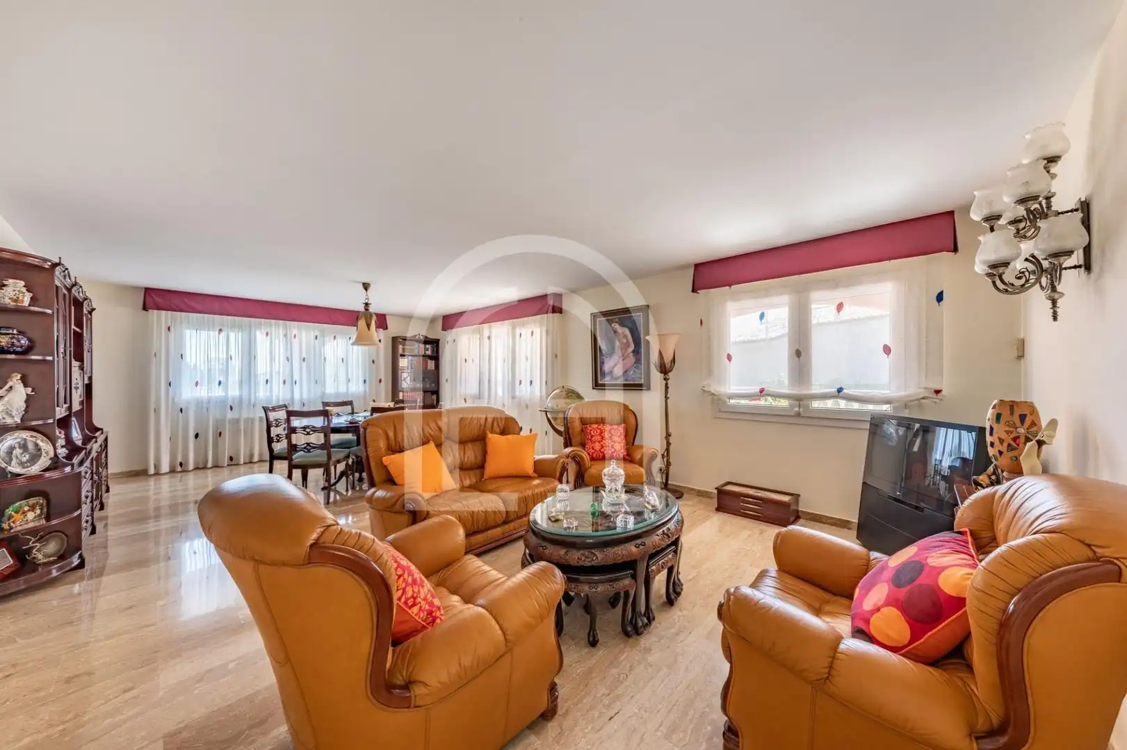 Sala de estar de Casa o chalet en venta en Badalona con Calefacción, Jardín privado y Terraza