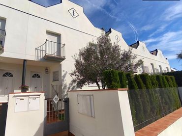 Reihenhaus mit Balkon zum Verkauf in AIGUADOLÇ
