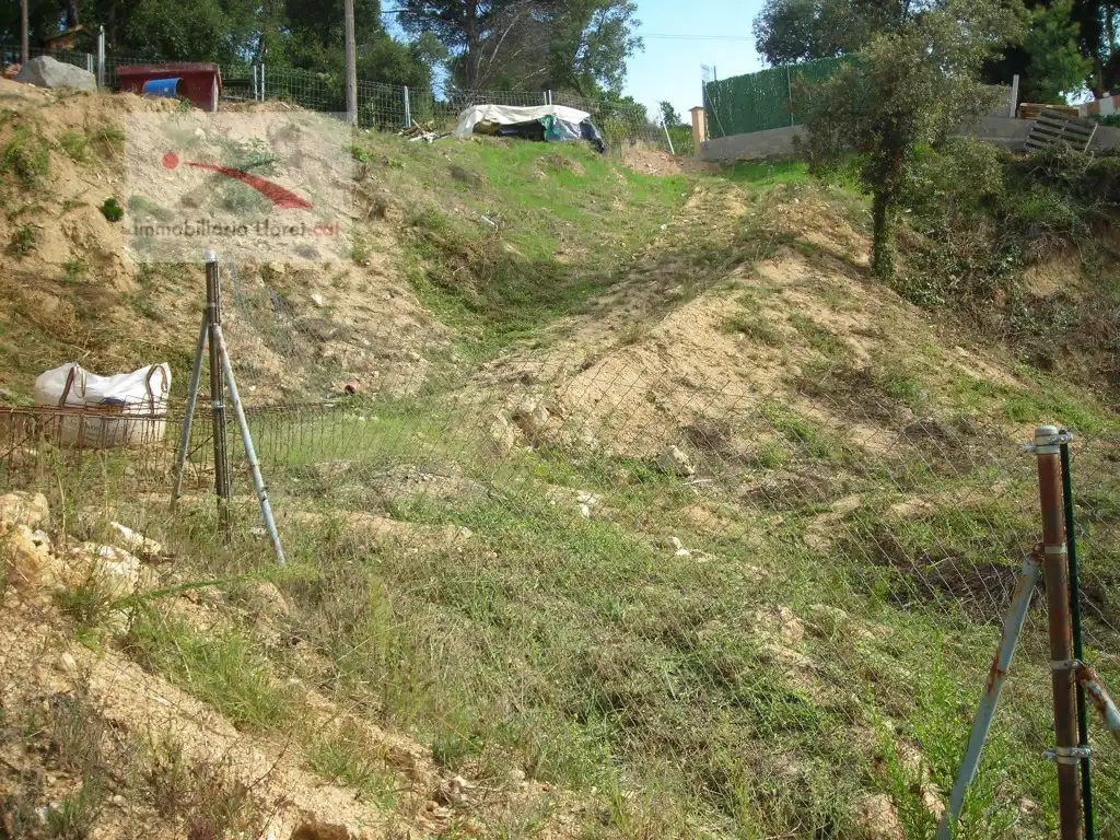 Terreny residencial en venda a Carrer Bedoll 127, imagen 2