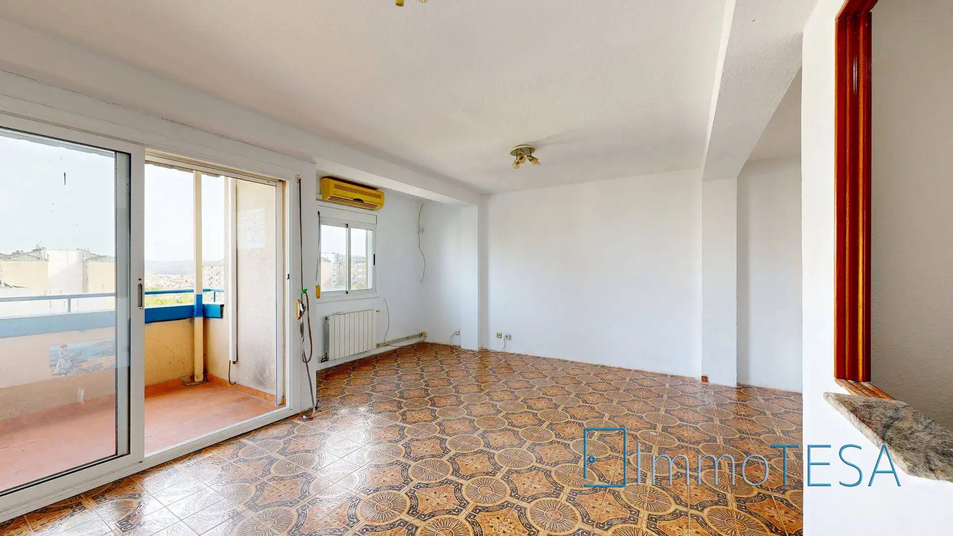 Sala d'estar de Pis en venda en Badia del Vallès amb Calefacció i Balcó
