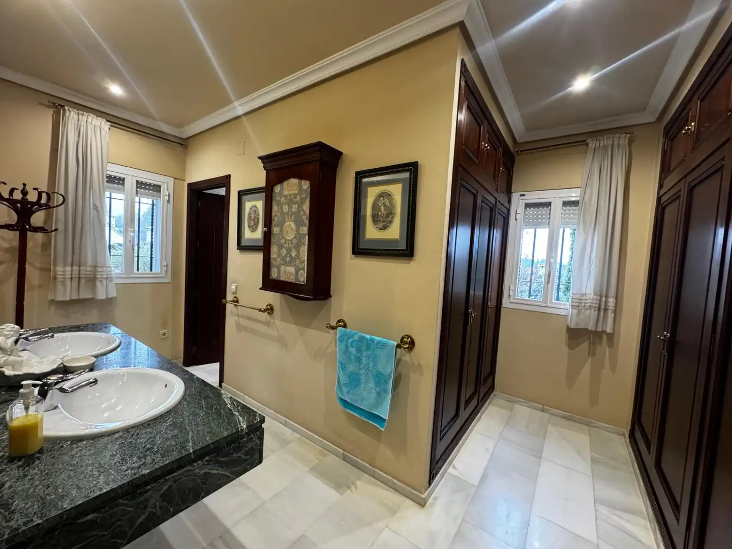 Bathroom of Houses for sale in Córdoba  with Air Conditioner, Private garden and Terrace