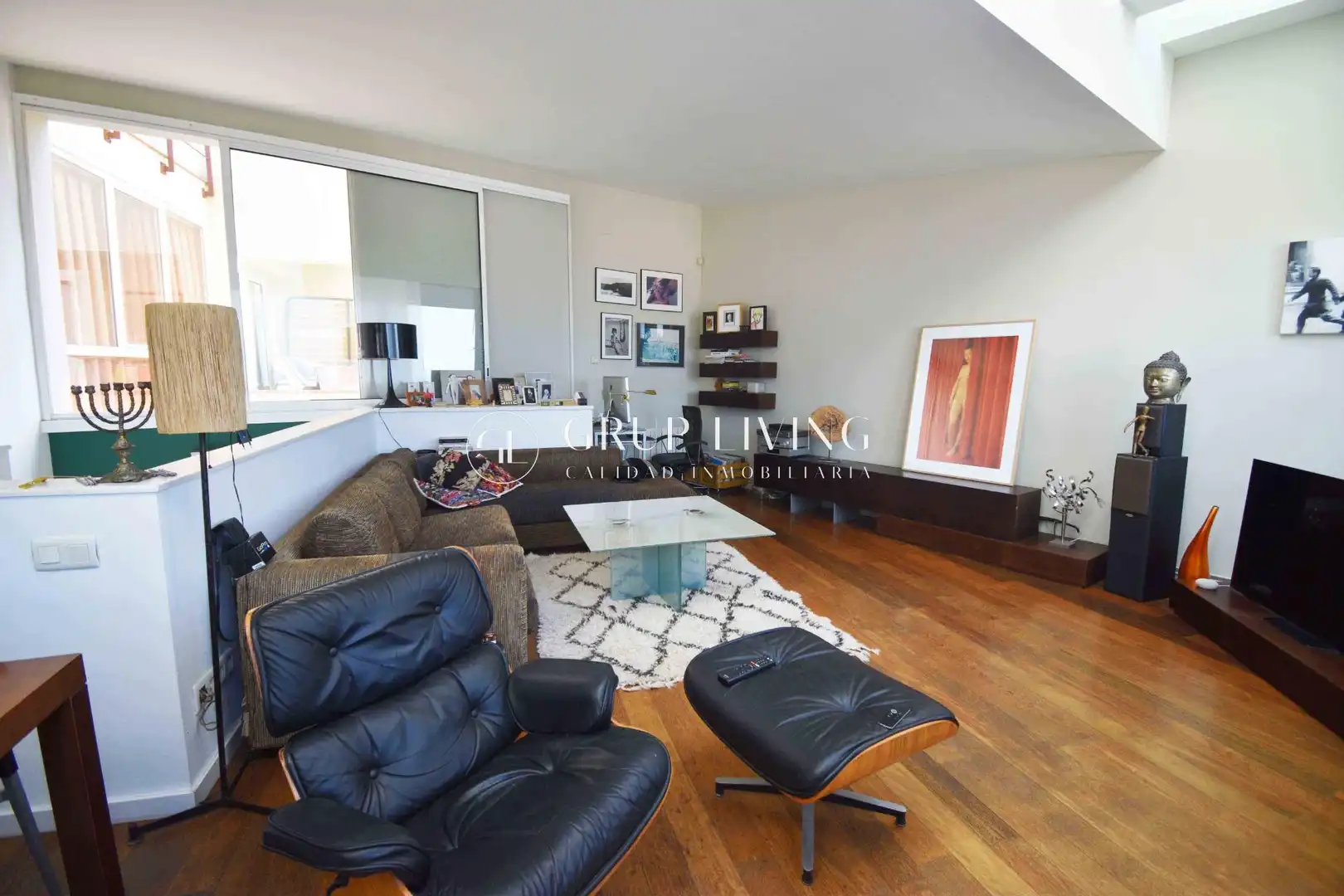 Sala d'estar de Casa o xalet en venda en Sitges amb Calefacció, Jardí privat i Parquet