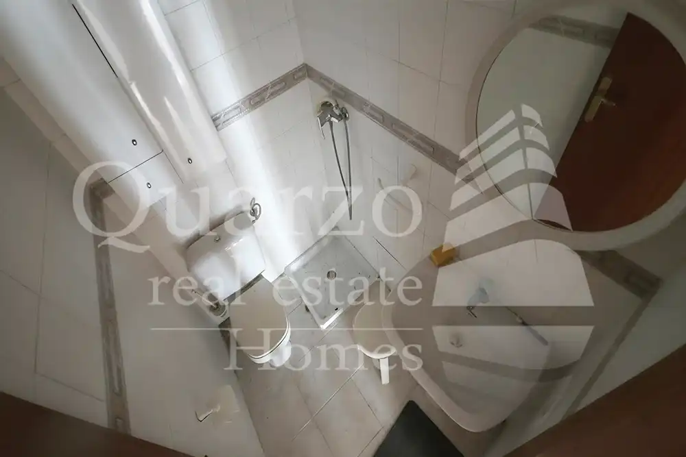 Bathroom of Houses for sale in Hinojal  with Heating and Furnished