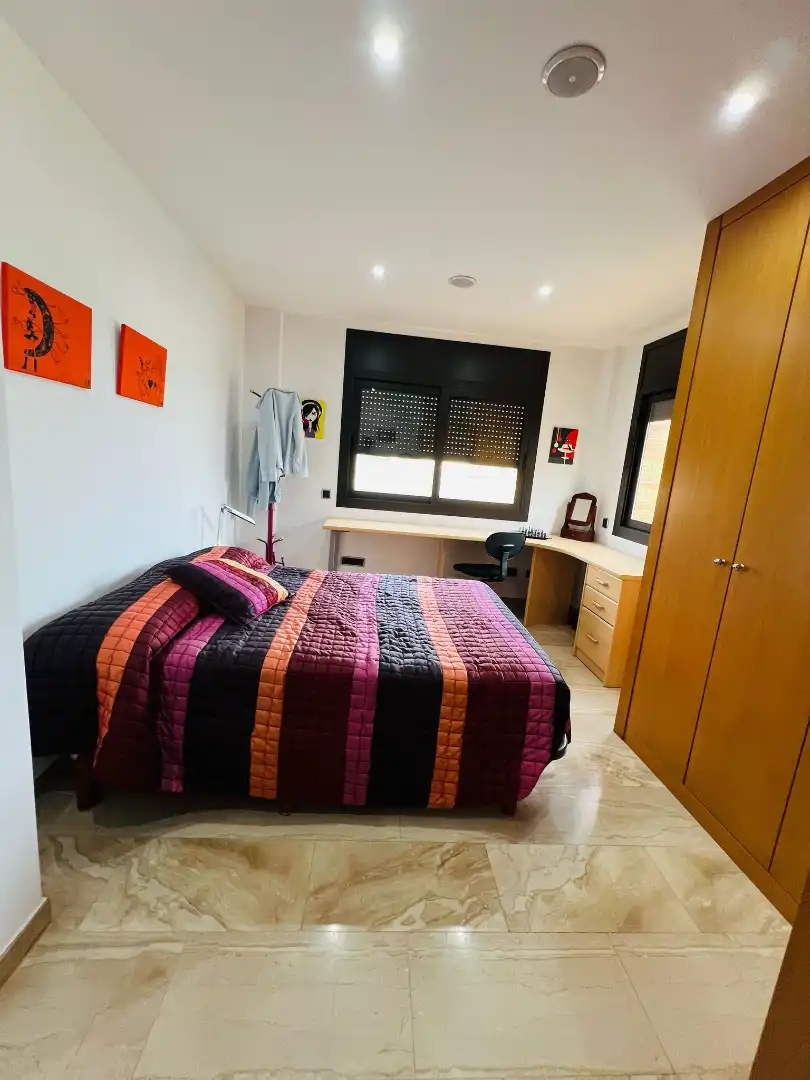 Dormitori de Casa o xalet en venda en Pineda de Mar amb Aire condicionat, Calefacció i Jardí privat