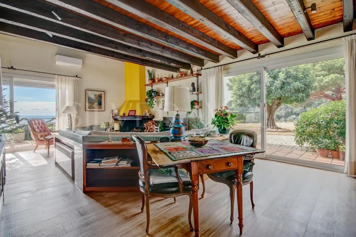 Cocina de Casa o chalet en venta en Mataró con Aire acondicionado, Calefacción y Jardín privado