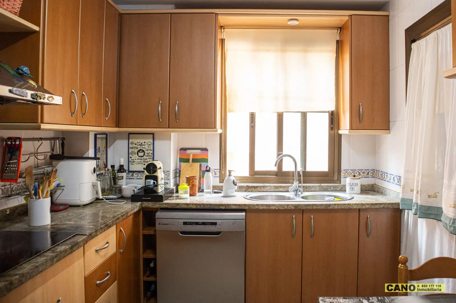Kitchen of Flat for sale in Roquetas de Mar  with Terrace and Swimming Pool