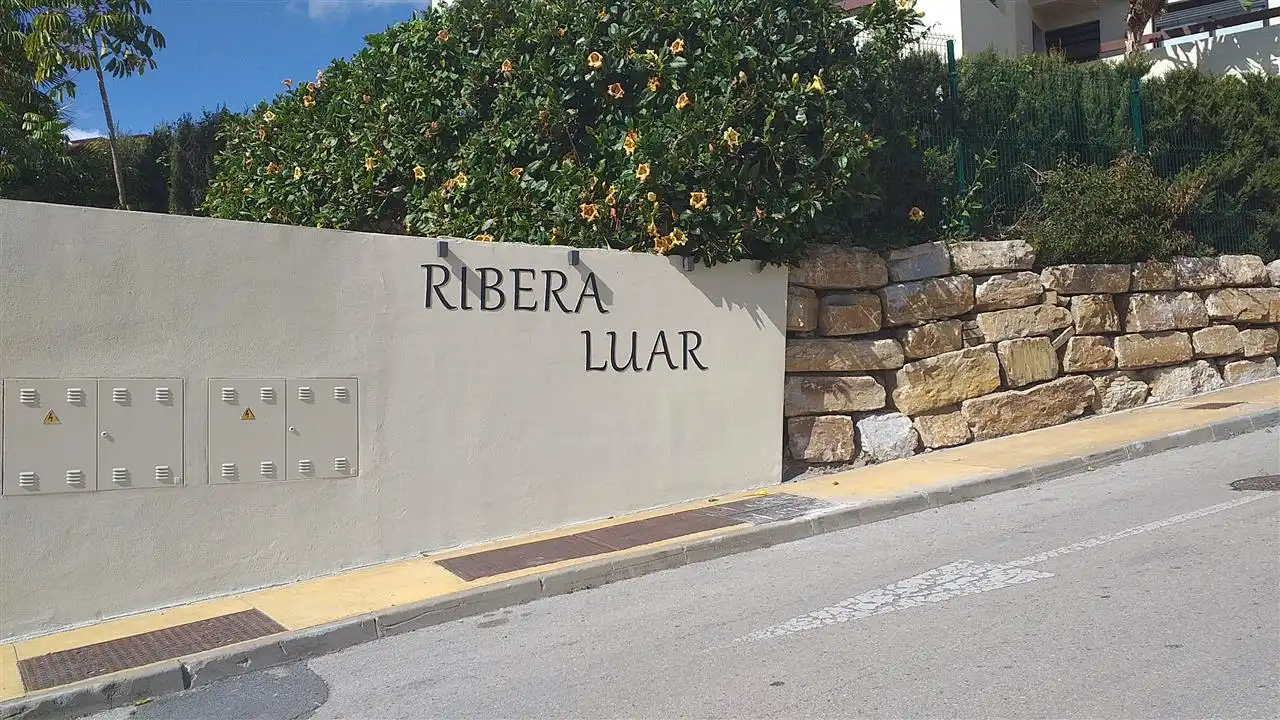 Piso con piscina en venta en Selwo, imagen 40