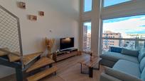 Living room of Duplex to rent in  Madrid Capital  with Air Conditioner, Swimming Pool and Furnished