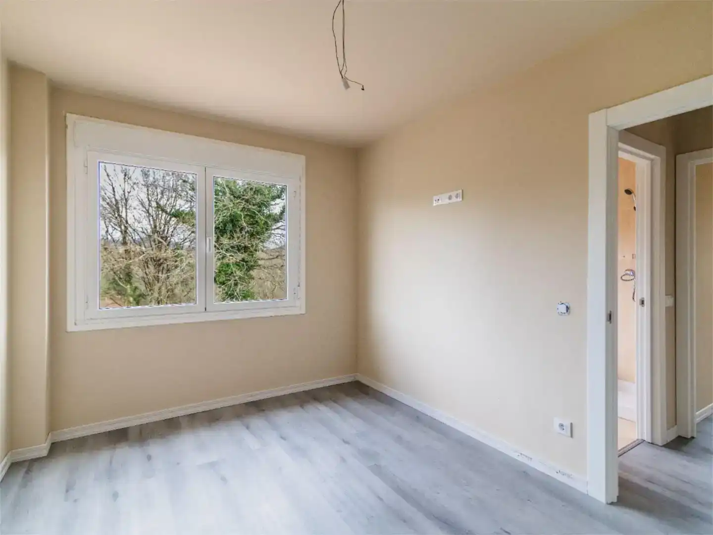Schlafzimmer von Wohnung zum Verkauf in La Pola Siero