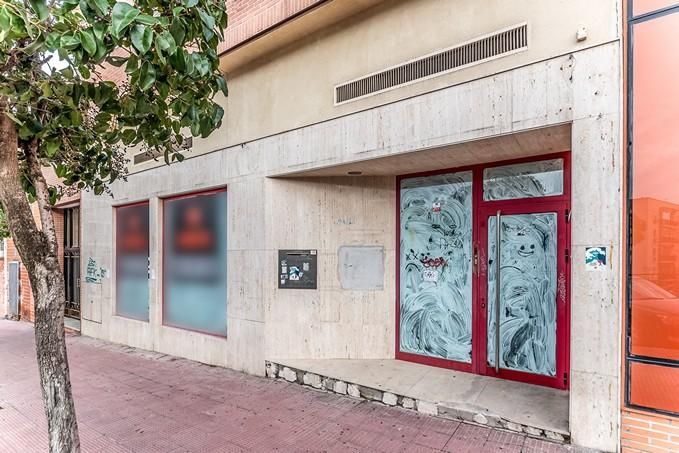 Außenansicht von Geschaftsraum zum verkauf in Arganda del Rey mit Klimaanlage und Heizung