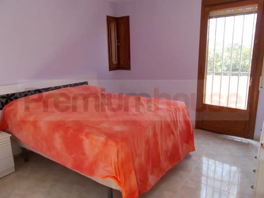 Dormitori de Casa o xalet en venda en Vandellòs i l'Hospitalet de l'Infant amb Aire condicionat, Terrassa i Piscina
