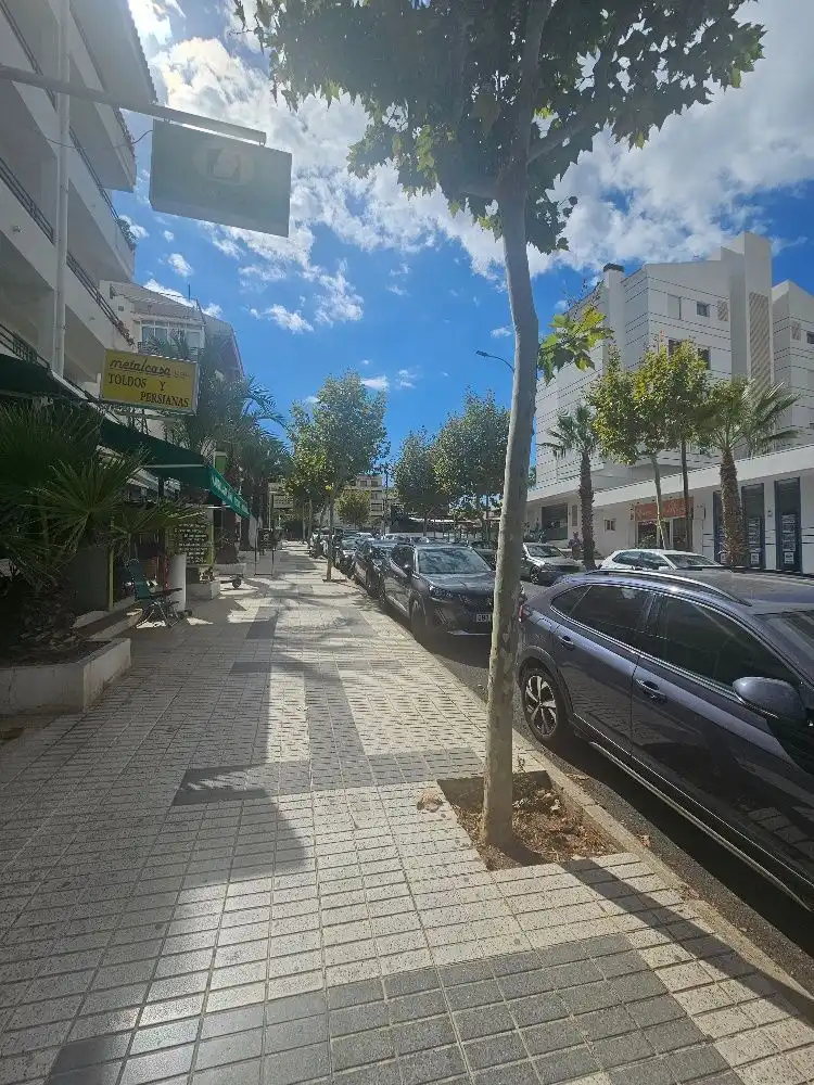 Business premises for sale in L'Albir