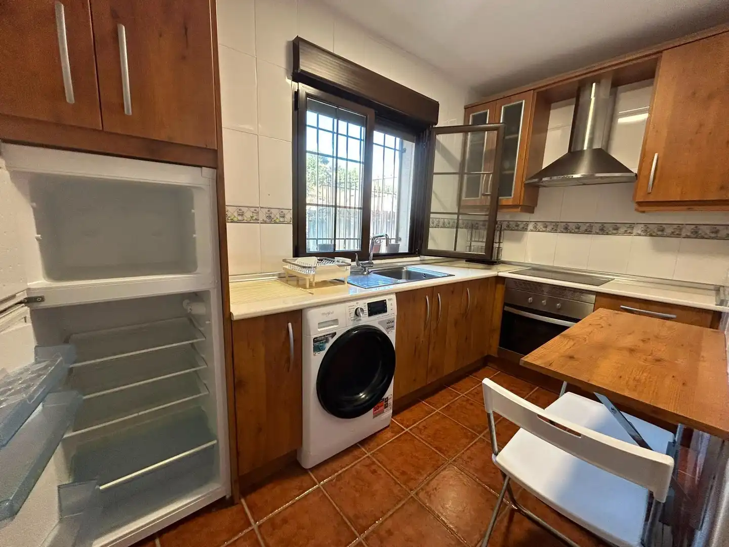 Küche von Maisonette zum Verkauf in Pepino mit Klimaanlage und Heizung