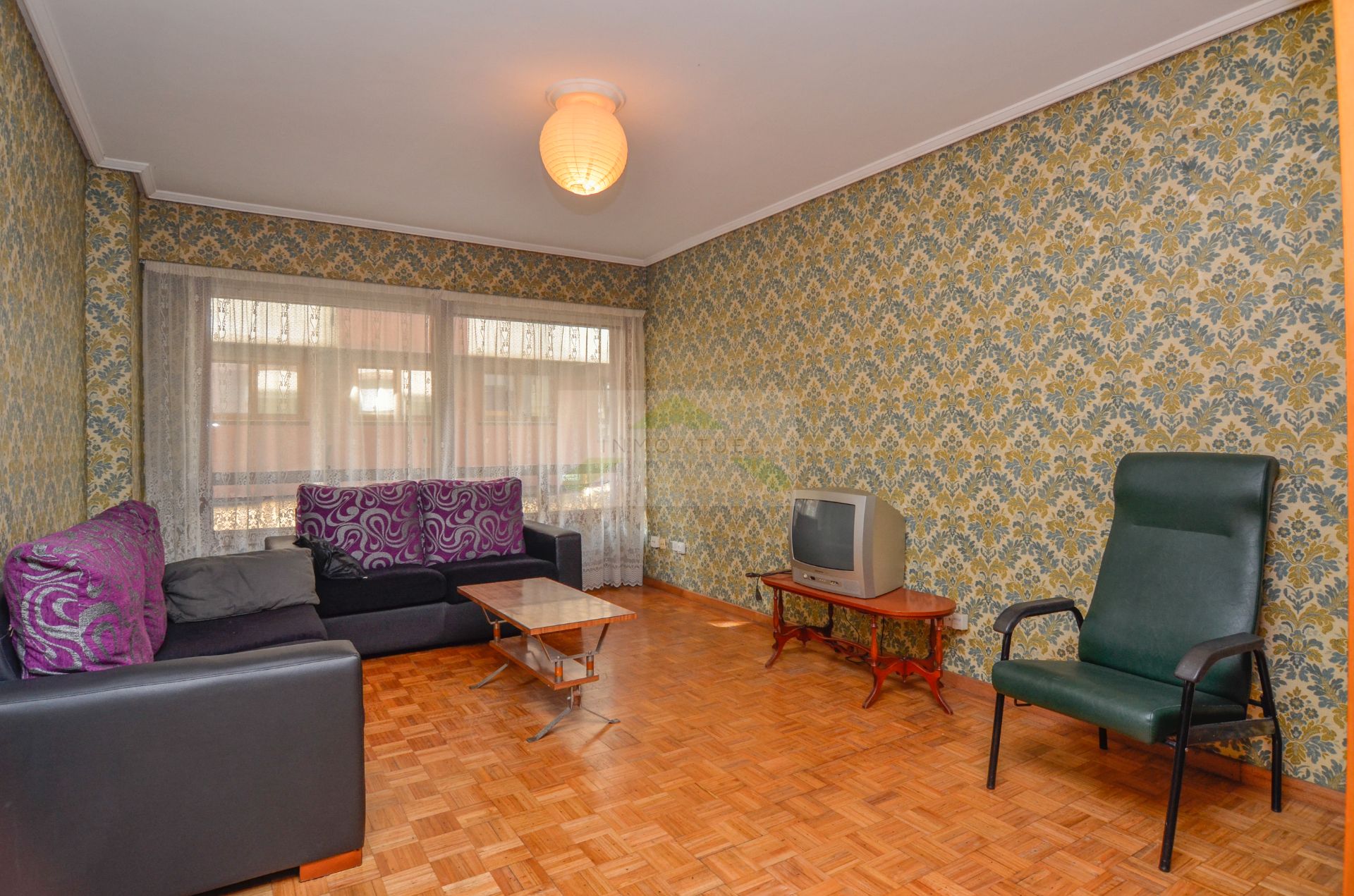 Living room of Flat to rent in A Coruña Capital   with Parquet flooring, Furnished and Oven