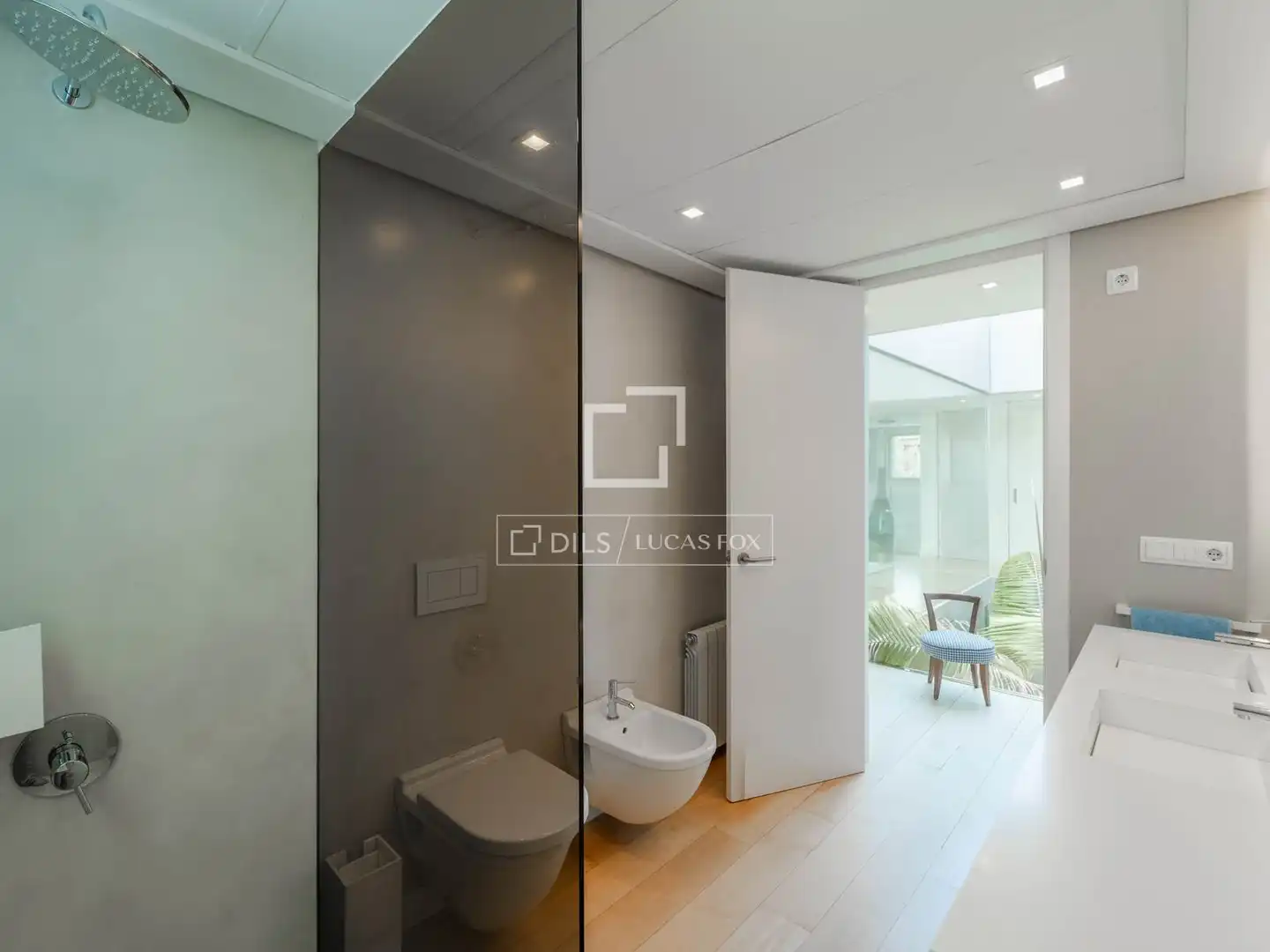 Baño de Casa o chalet en venta en Godella con Aire acondicionado, Calefacción y Jardín privado