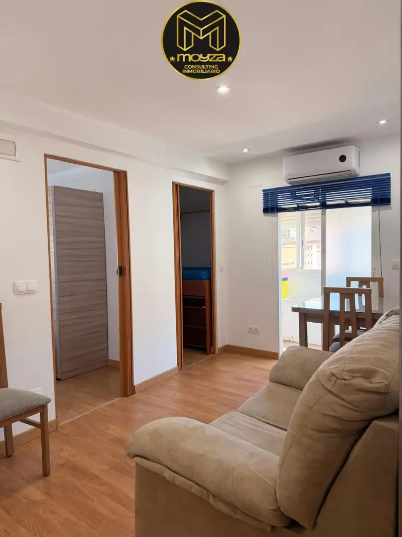 Bedroom of Flat for rent in Jaén  with Air Conditioner and Heating