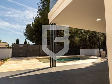 Villa con piscina in vendita a Montornés - Las Palmas - El Refugio