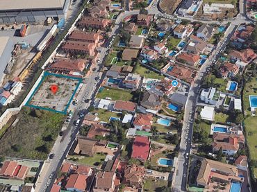 Terrenos y solares en venta en Calle de los Cedros 6