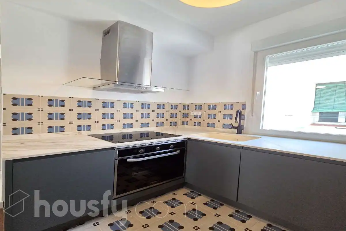 Kitchen of Flat for rent in Madrid  with Heating and Furnished