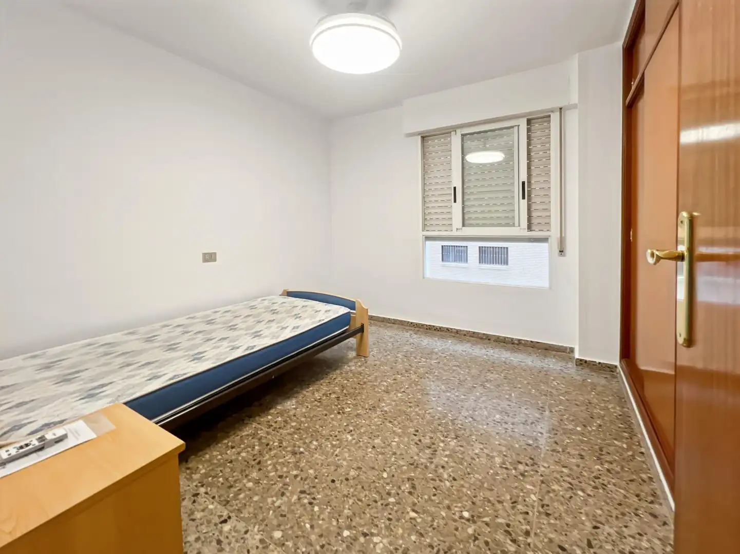 Dormitori de Pis de lloguer en Castellón de la Plana / Castelló de la Plana amb Moblat