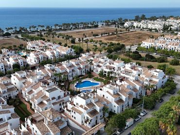 Rez-de-chaussée avec piscine à vendre à San Pedro de Alcántara
