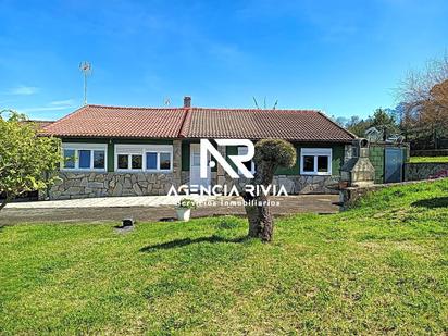 Exterior view of House or chalet for sale in Villaviciosa  with Terrace and Balcony