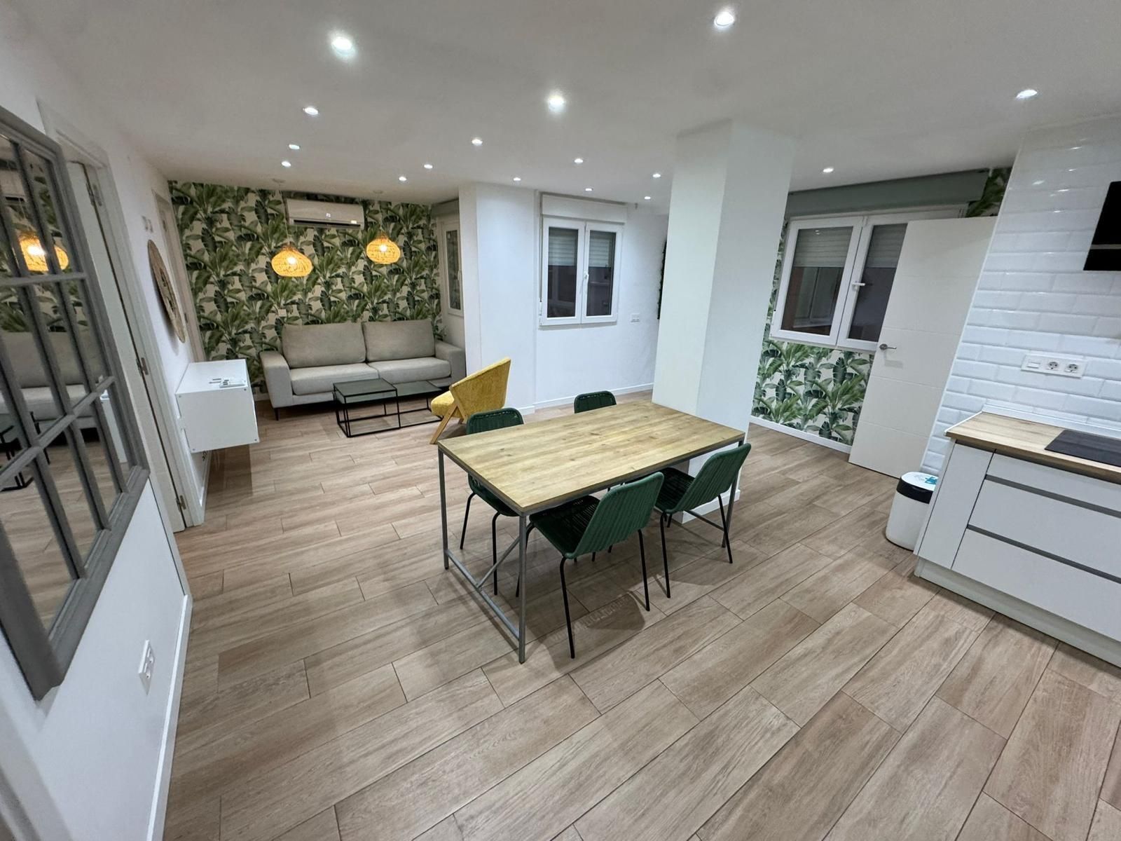 Flat to rent in El Molinillo - Capuchinos, Centro