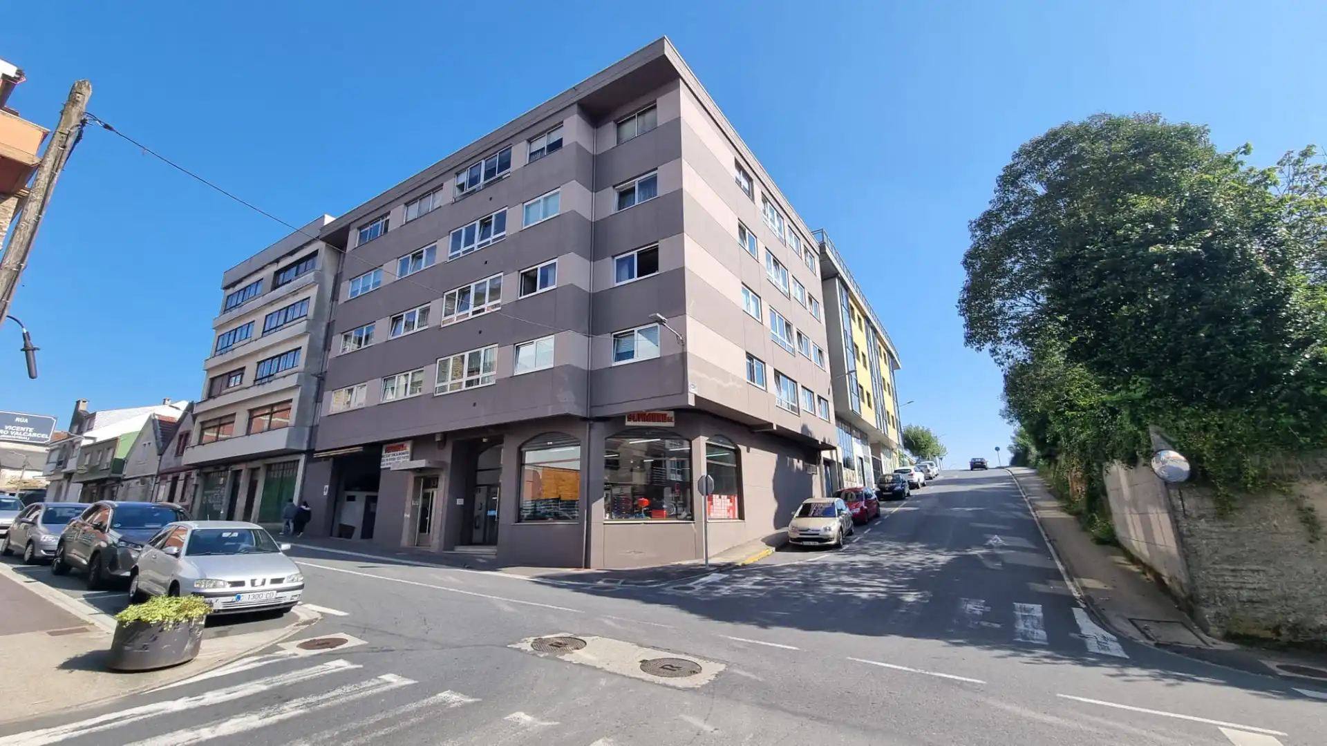 Local comercial en venta en Rúa Rosalía de Castro