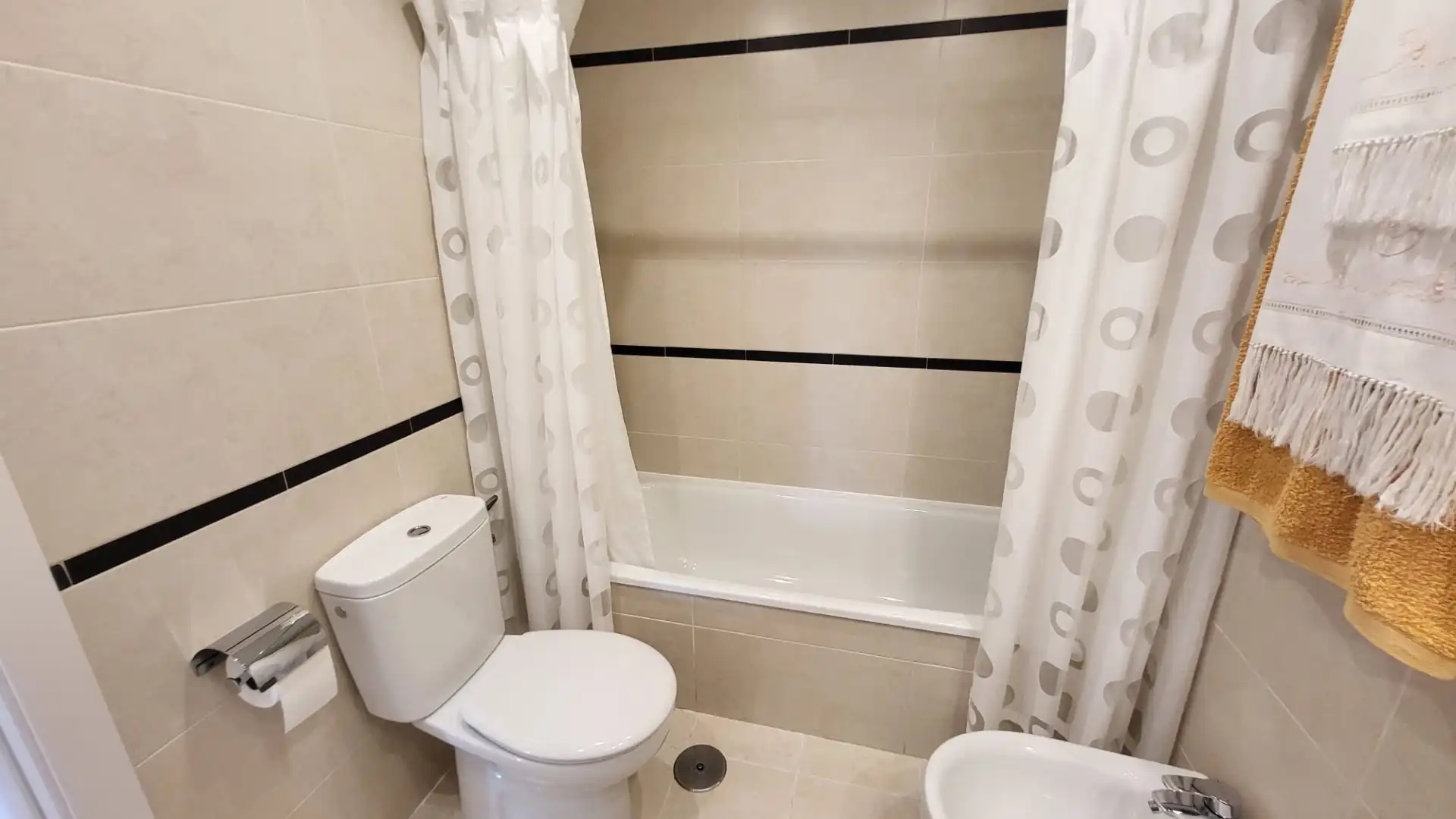 Baño de Piso en venta en Rincón de la Victoria con Aire acondicionado, Terraza y Trastero