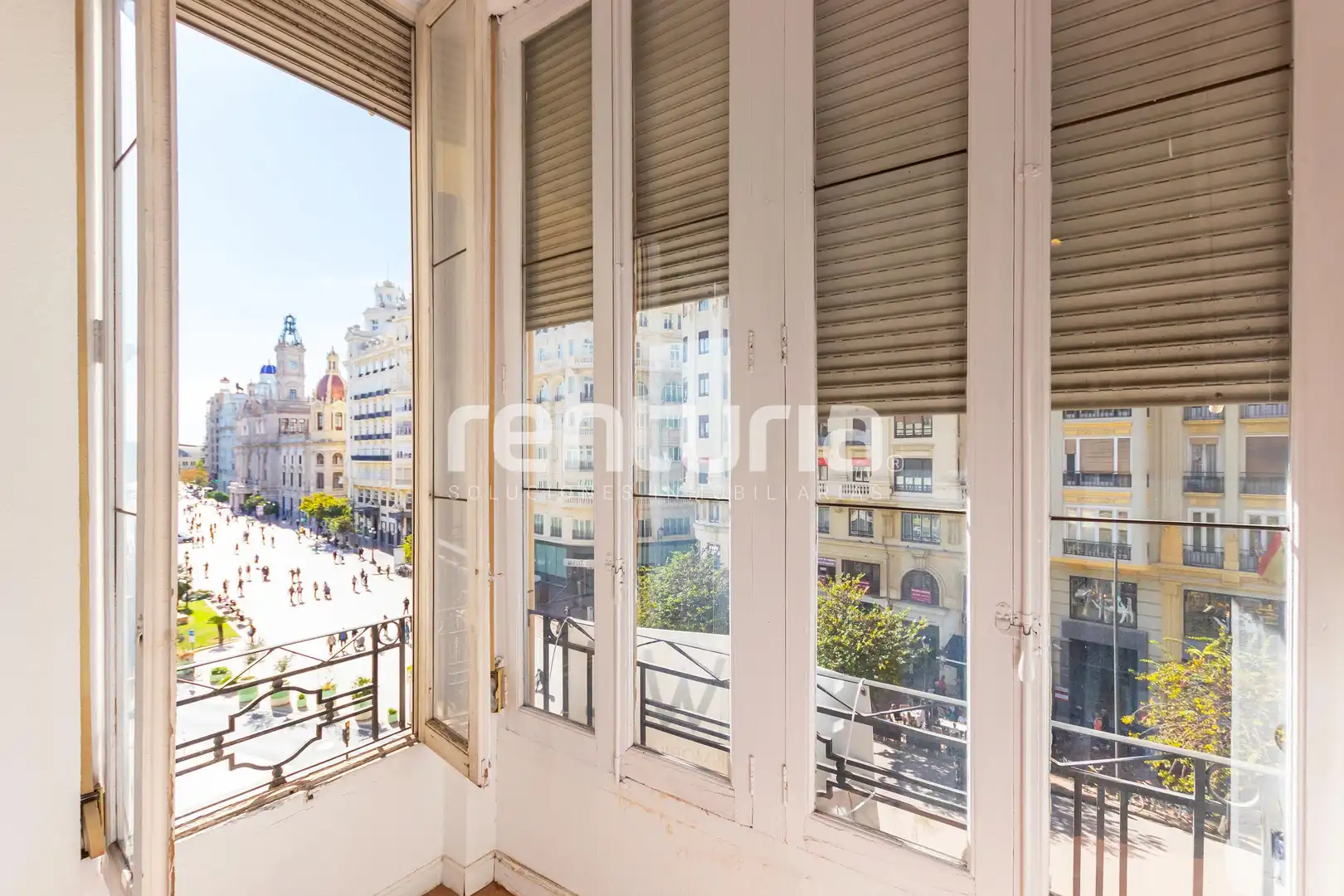 Office space with terrace to rent in Plaça de l'Ajuntament, imagen 3