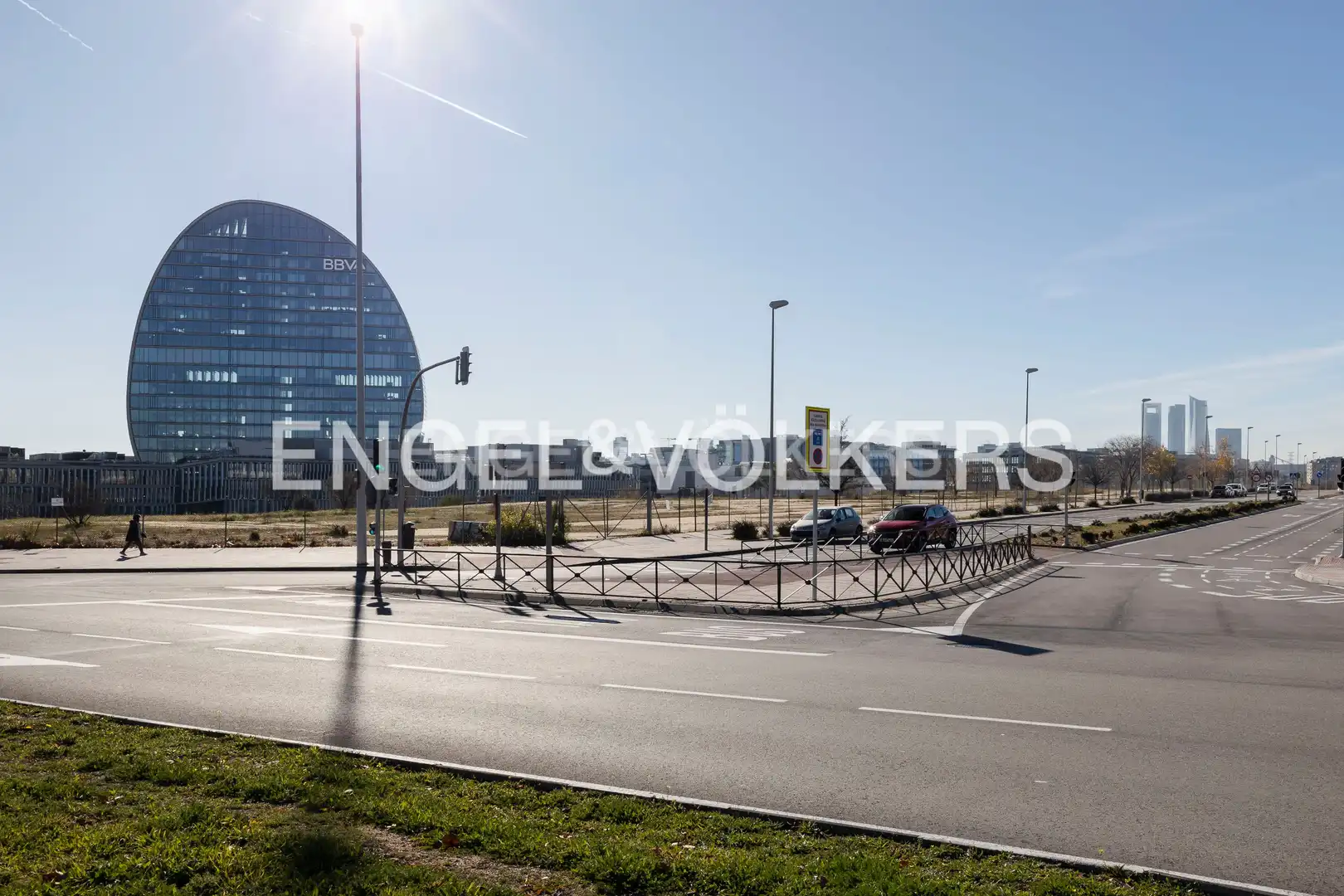 Flat for rent in Madrid  with Heating, Parquet flooring and Swimming Pool