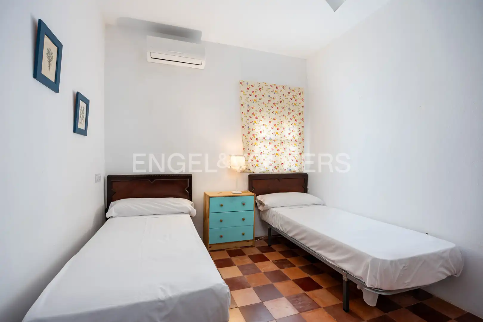 Habitación de Casa o chalet en venta en Sanlúcar de Barrameda con Aire acondicionado, Calefacción y Jardín privado