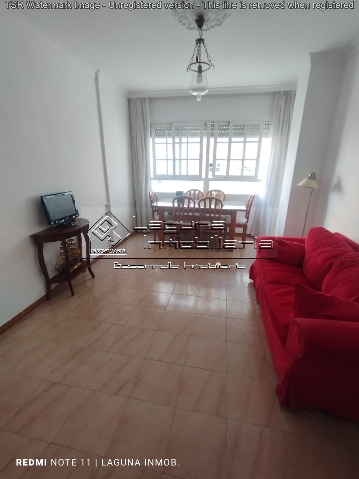 Sala d'estar de Pis en venda en  Cádiz Capital