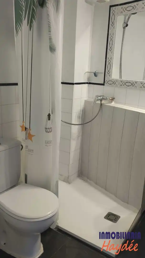 Badezimmer von Geschaftsraum zum Verkauf in Getxo 