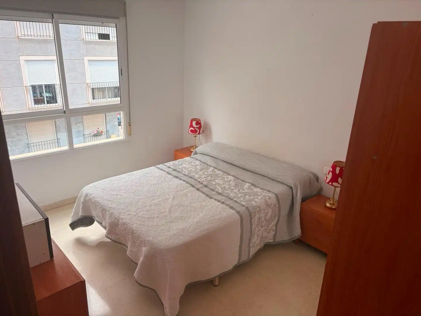 Schlafzimmer von Wohnung zur Miete in Elche / Elx