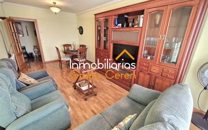 Living room of Flat for sale in Santo Domingo de la Calzada  with Heating, Terrace and Storage room