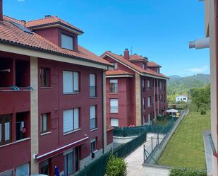 Vista exterior de Pis en venda en Ramales de la Victoria amb Calefacció, Moblat i Forn
