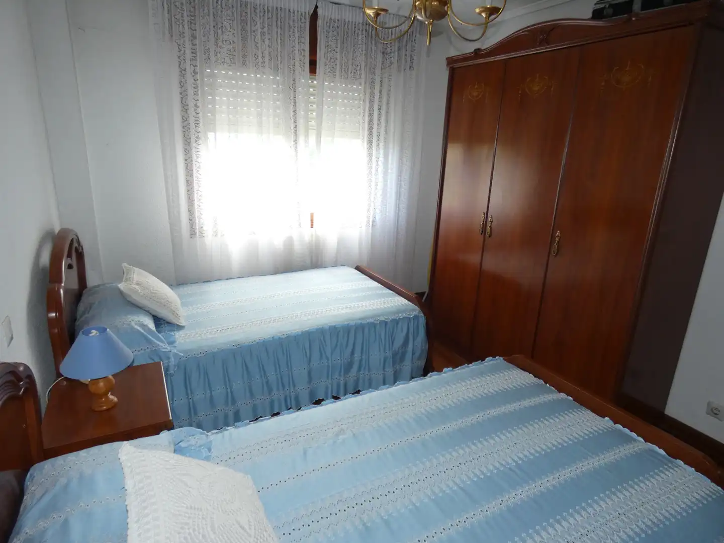 Schlafzimmer von Haus oder Chalet zum Verkauf in Bárcena de Cicero mit Heizung, Privatgarten und Möbliert