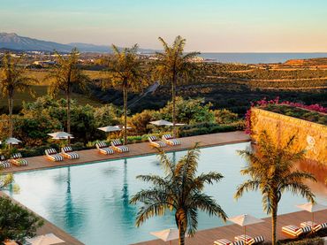 Apartamento con piscina en venta en Marbella Centro