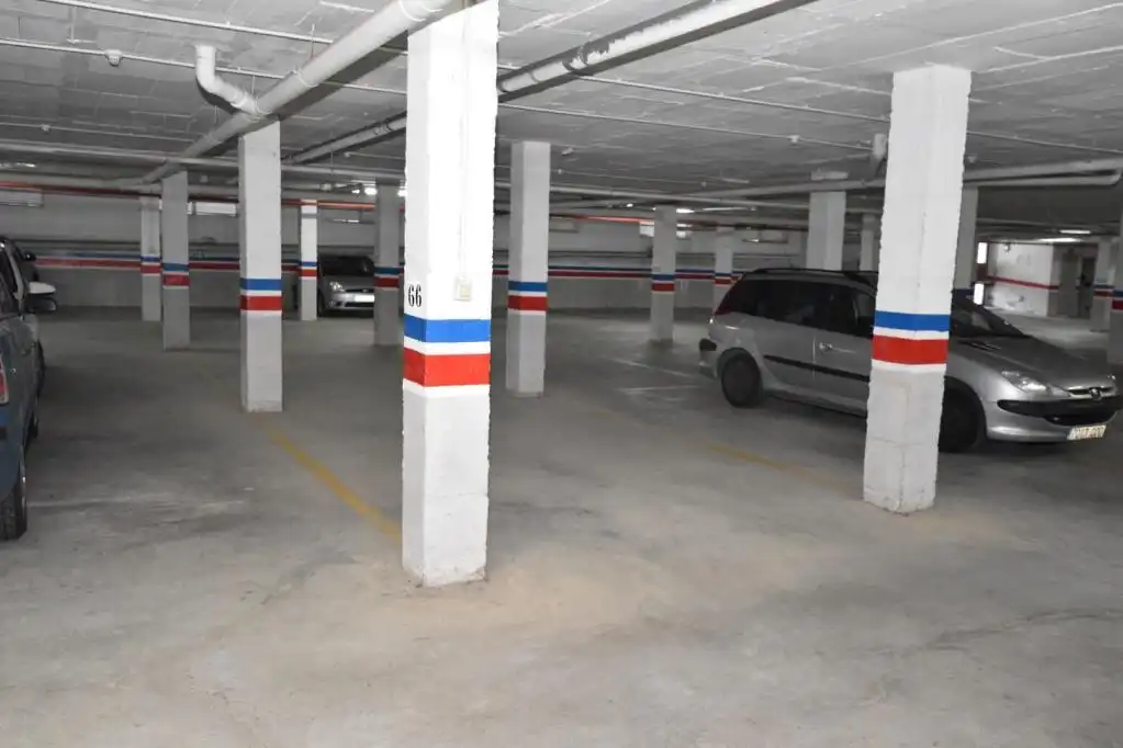 Aparcamiento con ascensor en venta en COSTA LEVANTE, imagen 4