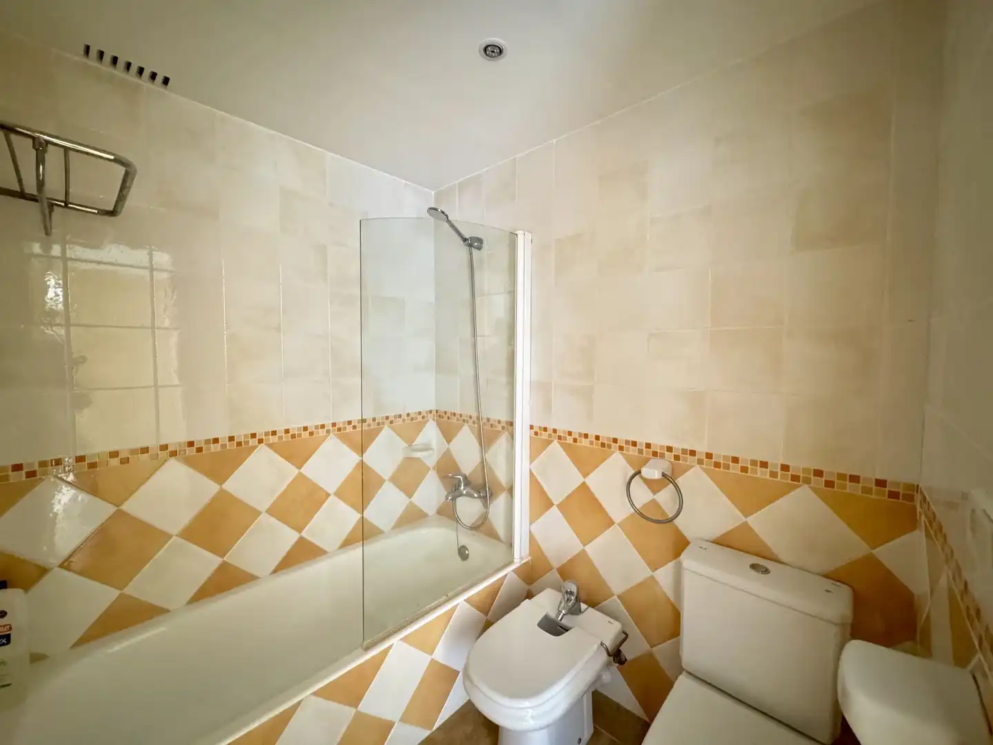 Bathroom of Apartments for sale in Campos  with Air Conditioner, Heating and Terrace