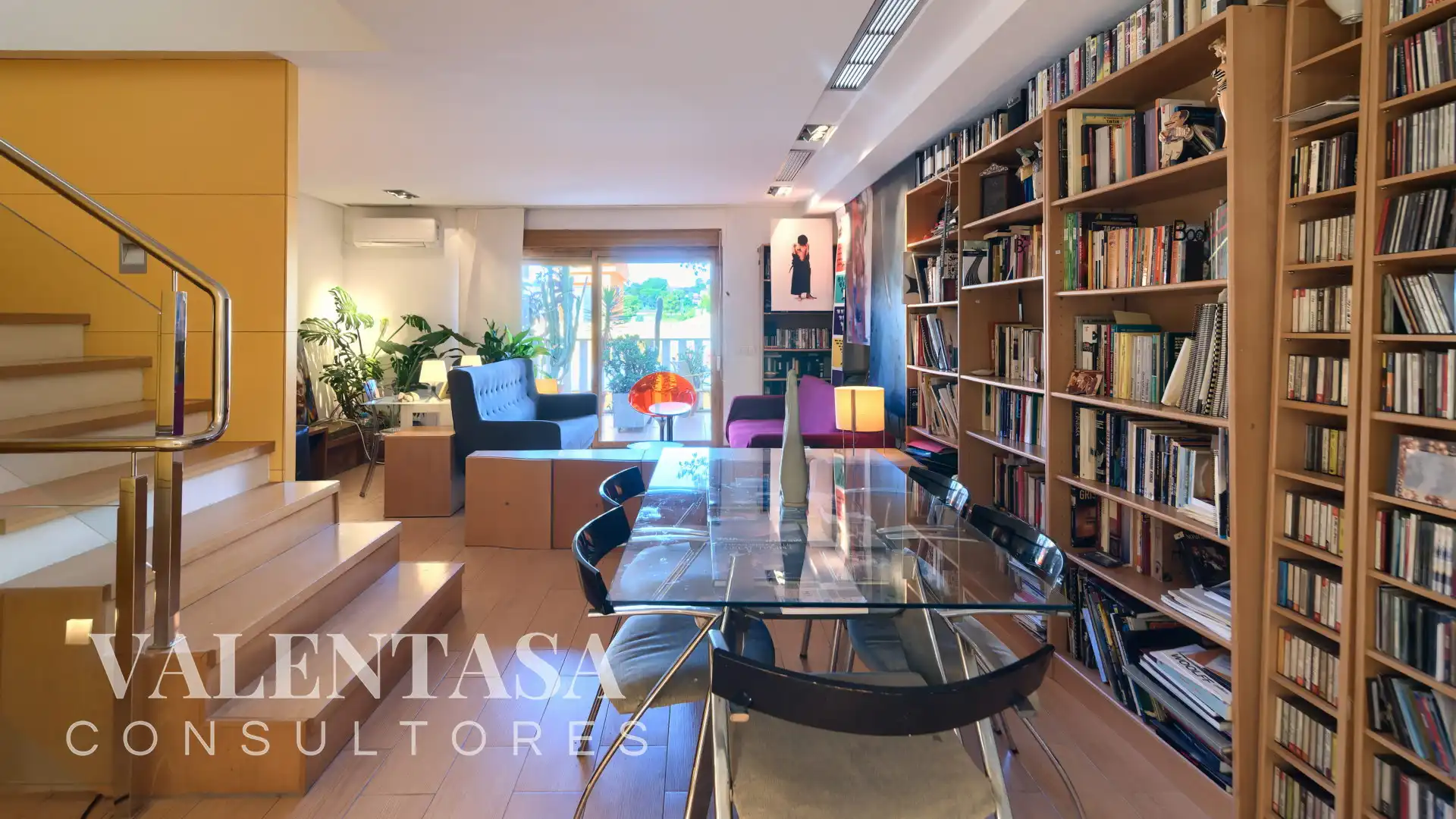 Living room of Detached homes for sale in Chiva  with Air Conditioner, Private garden and Terrace