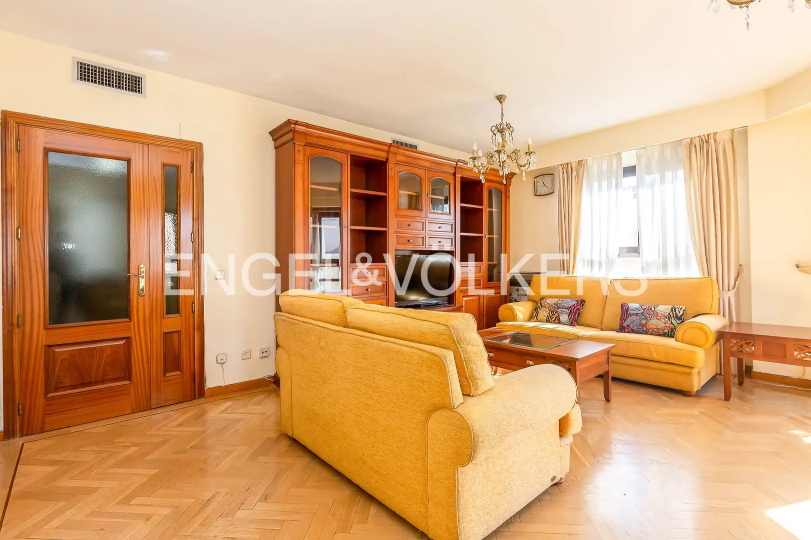 Sala de estar de Piso de alquiler en Madrid con Aire acondicionado, Calefacción y Parquet