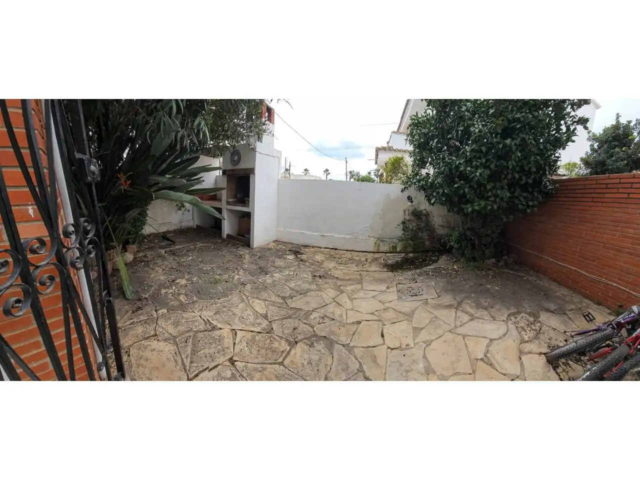 Jardí de Casa o xalet en venda en Cambrils amb Aire condicionat, Calefacció i Jardí privat
