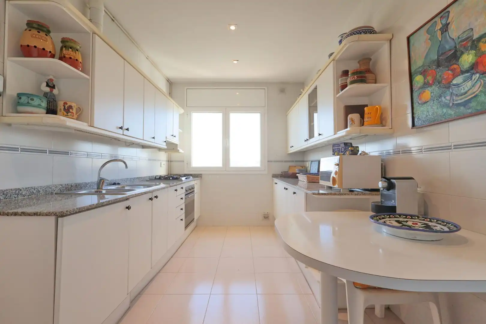 Cocina de Piso en venta en Sant Pere de Ribes con Calefacción, Terraza y Piscina comunitaria